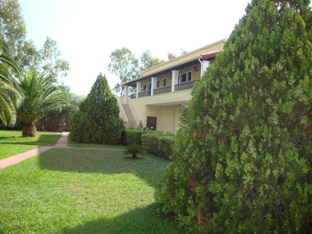 Marini Apartments Moraitika Extérieur photo