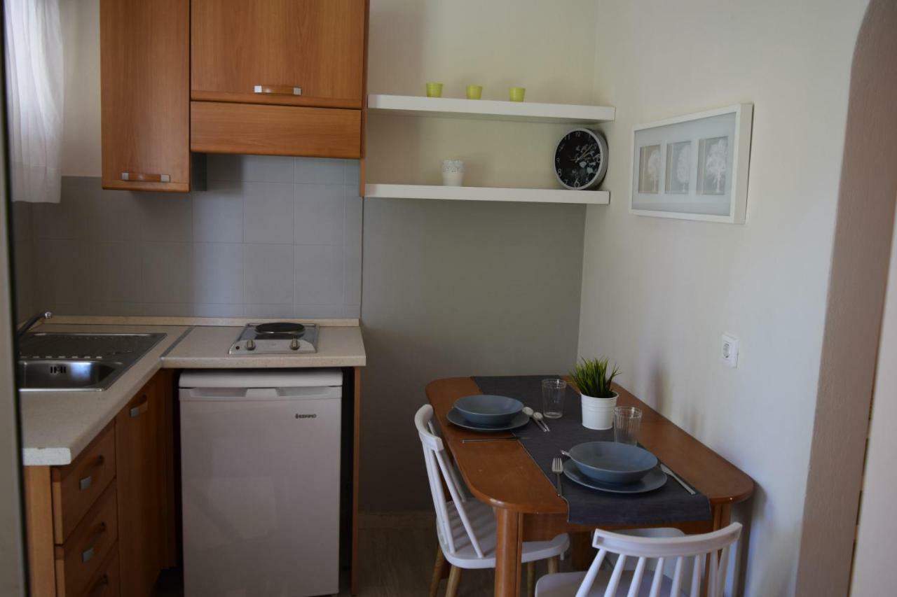 Marini Apartments Moraitika Extérieur photo